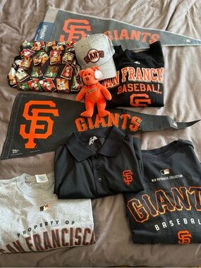 BUNDLE: San Francisco Giants Items (pennants, hat, tops, beanie baby).